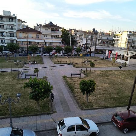Amelies Apartments Paralía Buitenkant foto