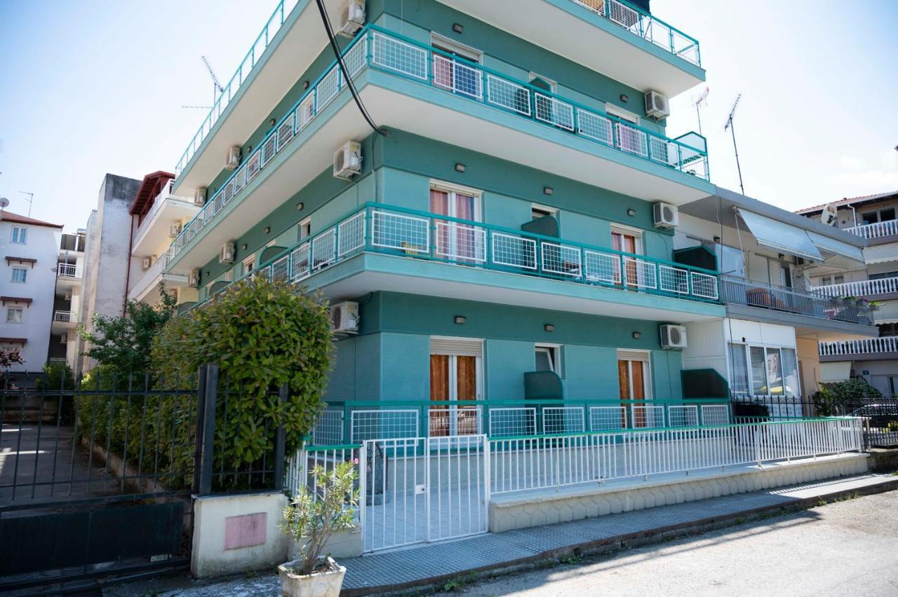 Amelies Apartments Paralía Buitenkant foto